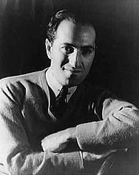Photo portrait of George Gershwin